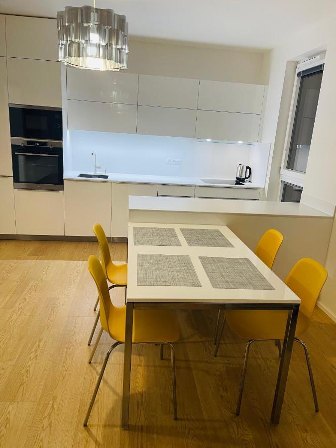 Nova Nuselska Apartamento *
