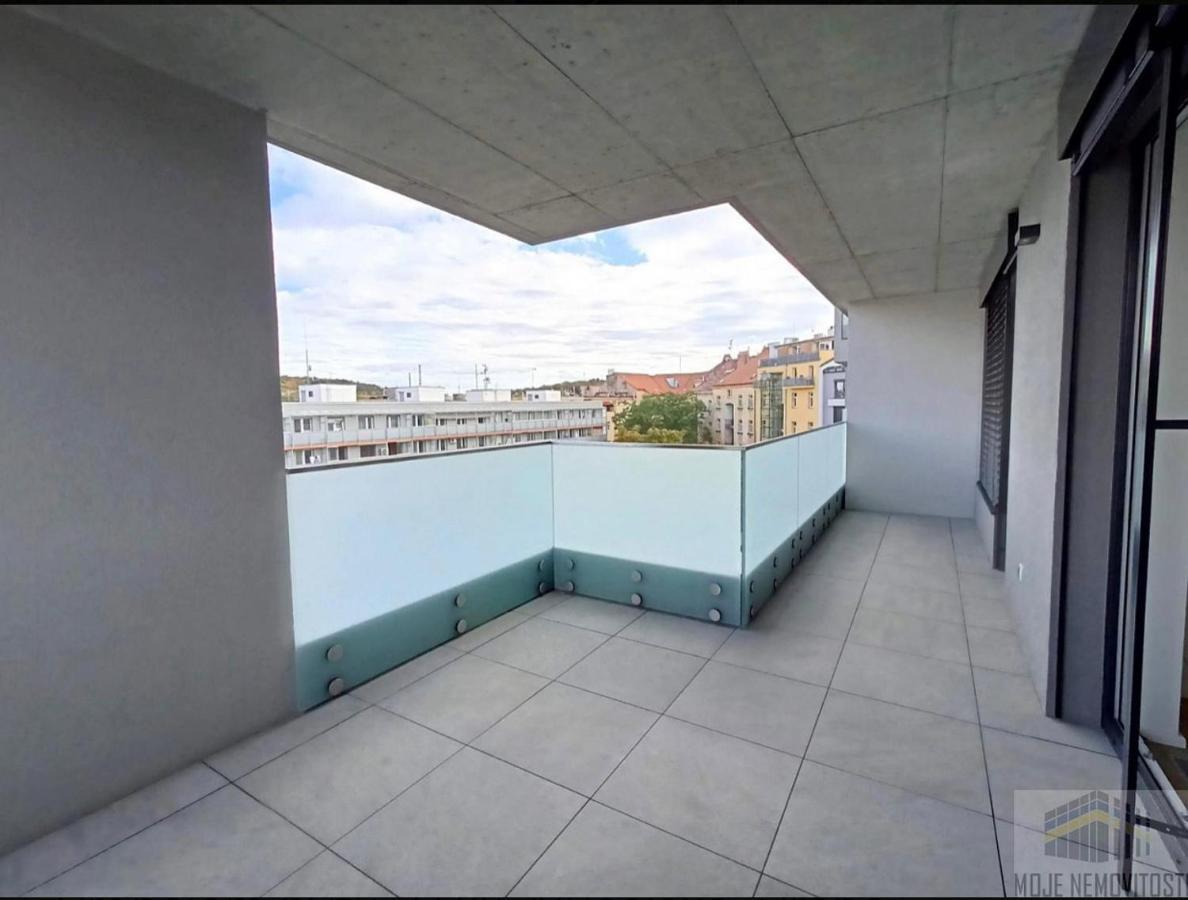 Nova Nuselska Apartamento Praga